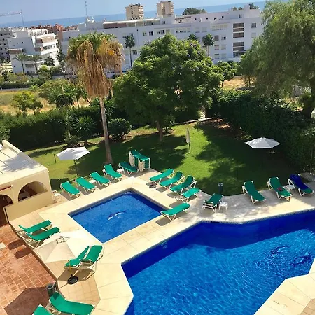 Club Playa Flores מלון דירות טורמולינוס